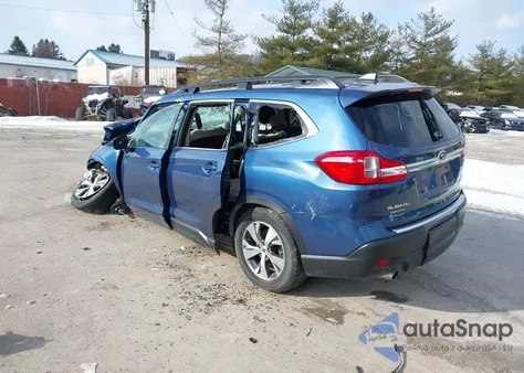 2022 Subaru Ascent Premium z USA, uszkodzony, nr VIN 4S4WMAED8N3407940